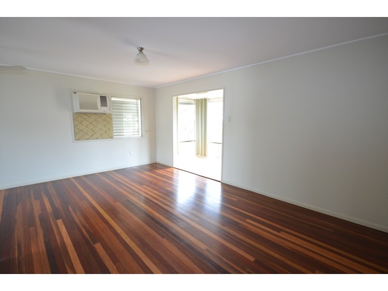 71 Troughton, Sunnybank QLD 4109