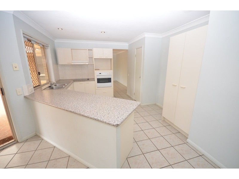 17 Wattle Close, Mackenzie QLD 4156