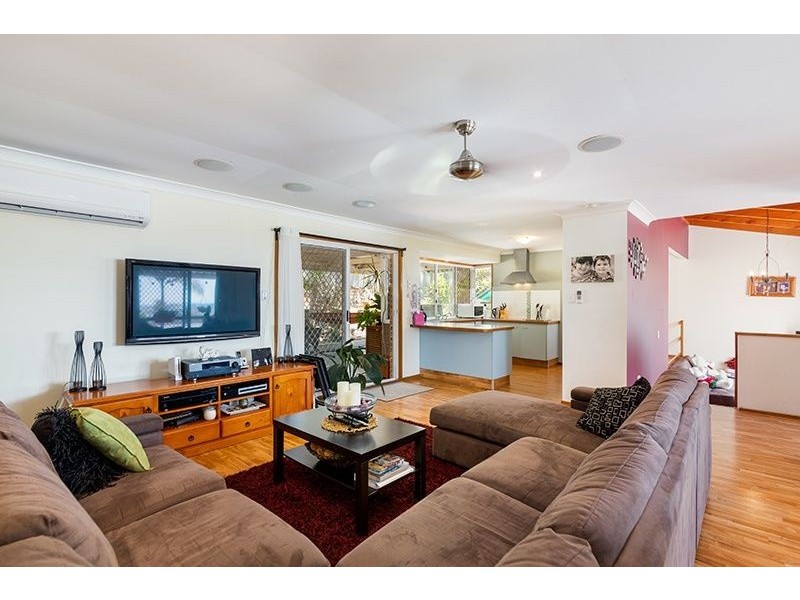 Mount Warren Park QLD 4207