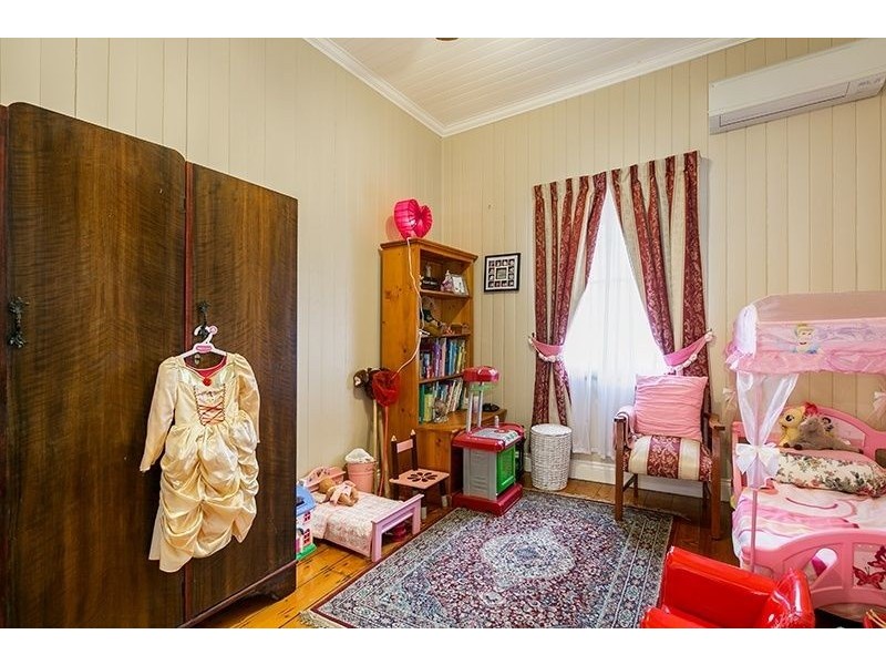 95 Dawson Rd, Upper Mount Gravatt QLD 4122