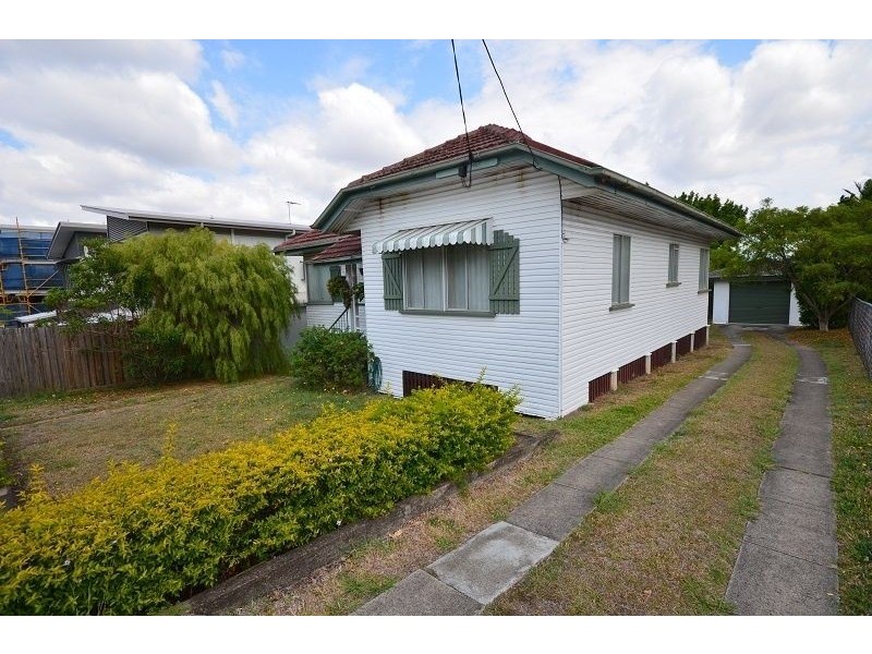 8 Clausen St, Mount Gravatt East QLD 4122