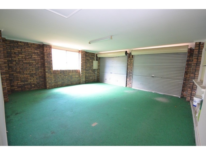 27 Greenwood St, Wishart QLD 4122