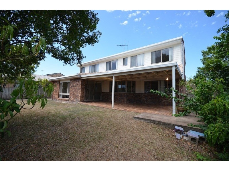27 Greenwood St, Wishart QLD 4122