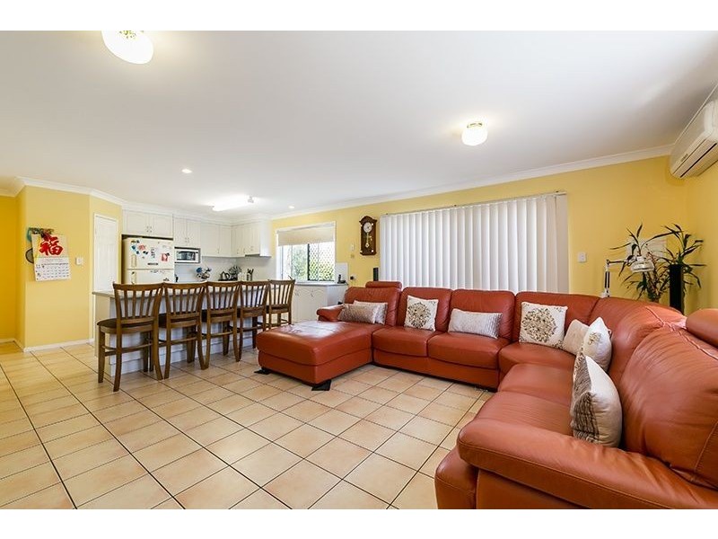 404 Deception Bay Rd, Deception Bay QLD 4508