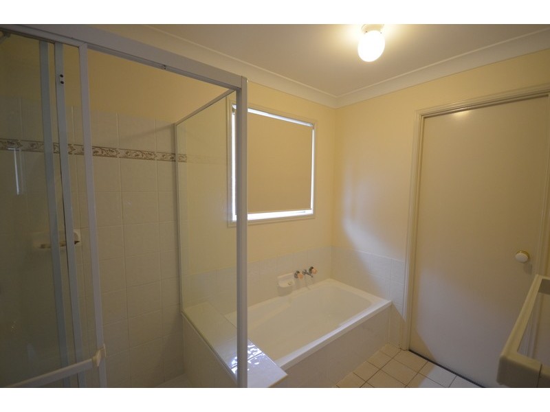 3 Tarrant St, Mount Gravatt East QLD 4122