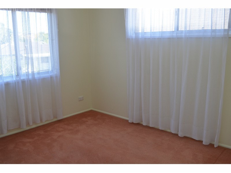 92  Newnham Rd, Mount Gravatt East QLD 4122