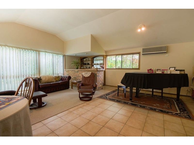 Robertson QLD 4109