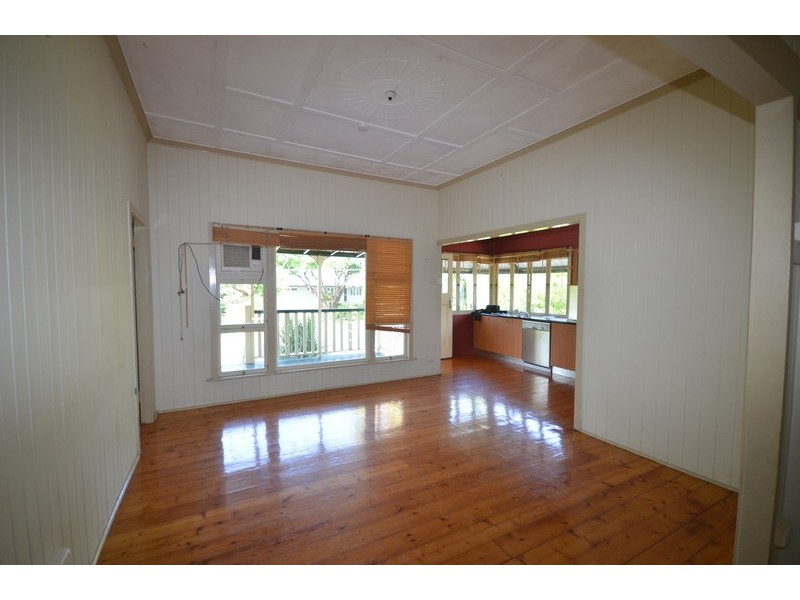 23 Esther St, Tarragindi QLD 4121