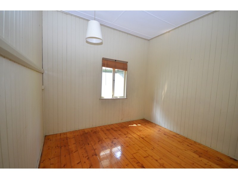 23 Esther St, Tarragindi QLD 4121