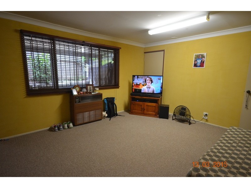 6a Redleaf St, Mansfield QLD 4122