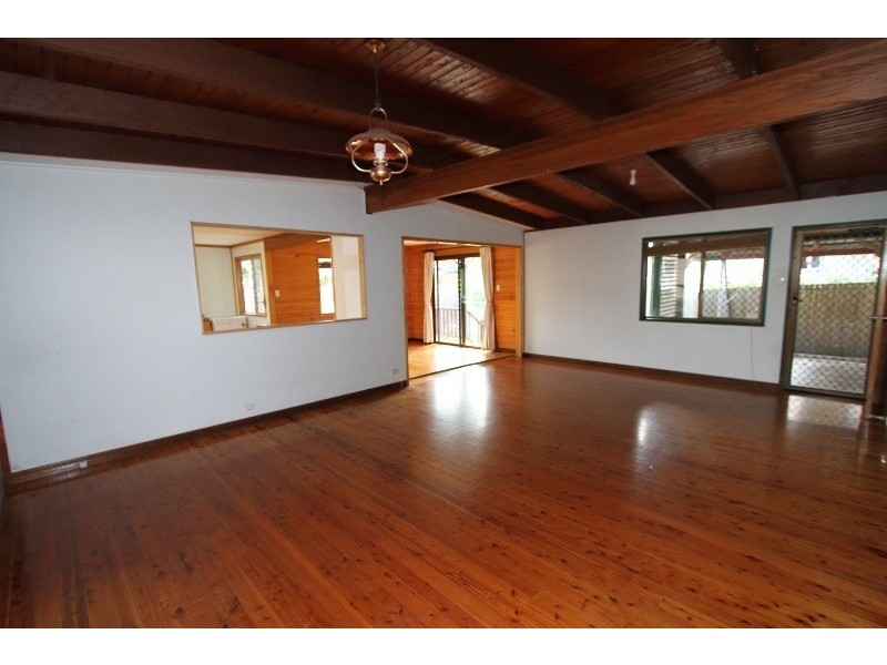 27 Gordon Parade, Mount Gravatt East QLD 4122