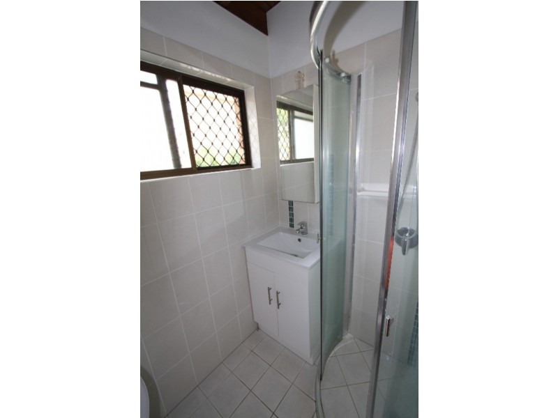 27 Gordon Parade, Mount Gravatt East QLD 4122