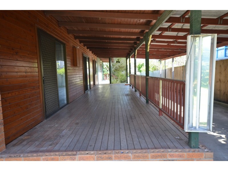 27 Gordon Parade, Mount Gravatt East QLD 4122