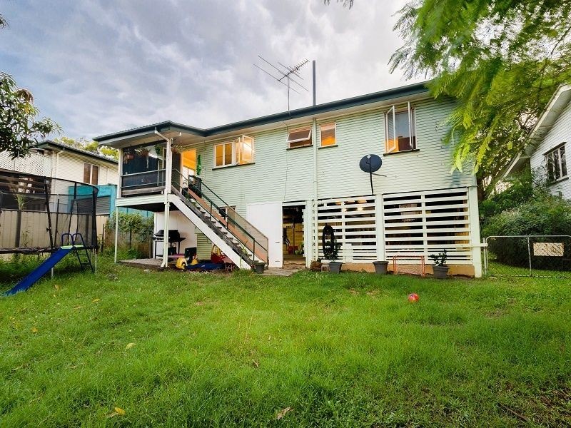 310 Mt Gravatt – Capalaba Road, Wishart QLD 4122