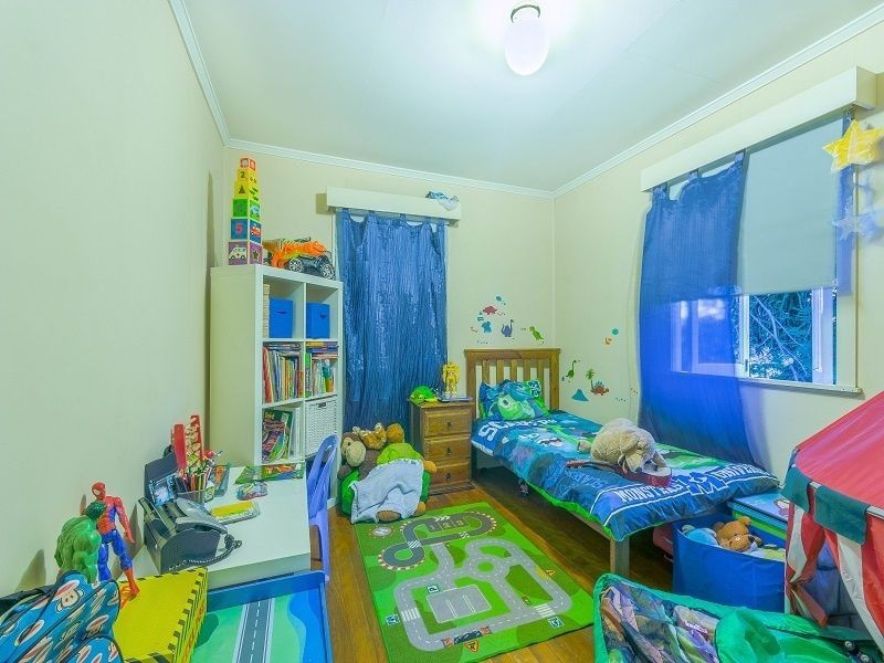 310 Mt Gravatt – Capalaba Road, Wishart QLD 4122