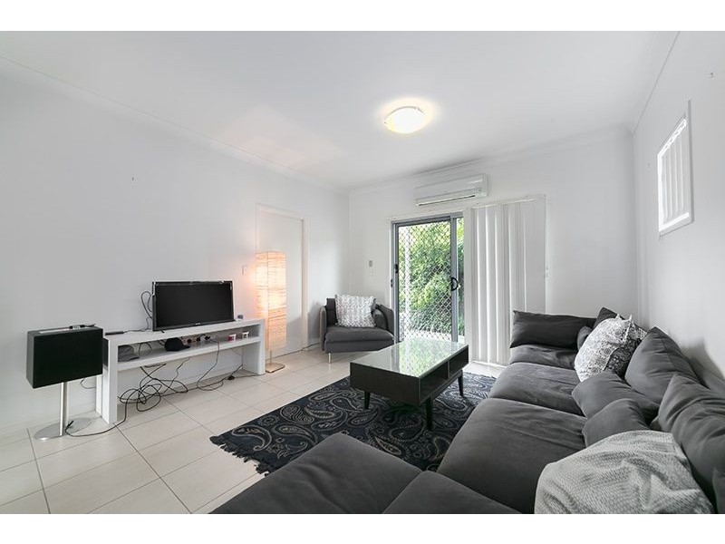 6/2-10 Cascade Dr, Underwood QLD 4119