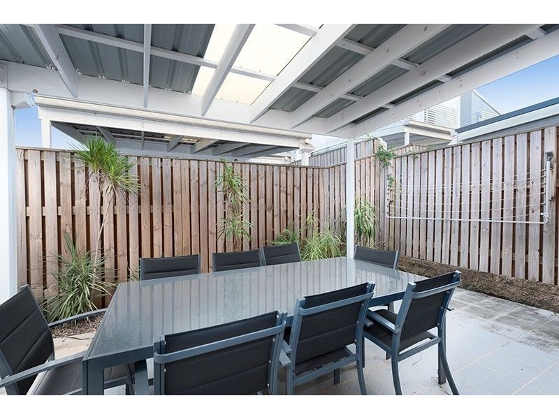 Eight Mile Plains QLD 4113