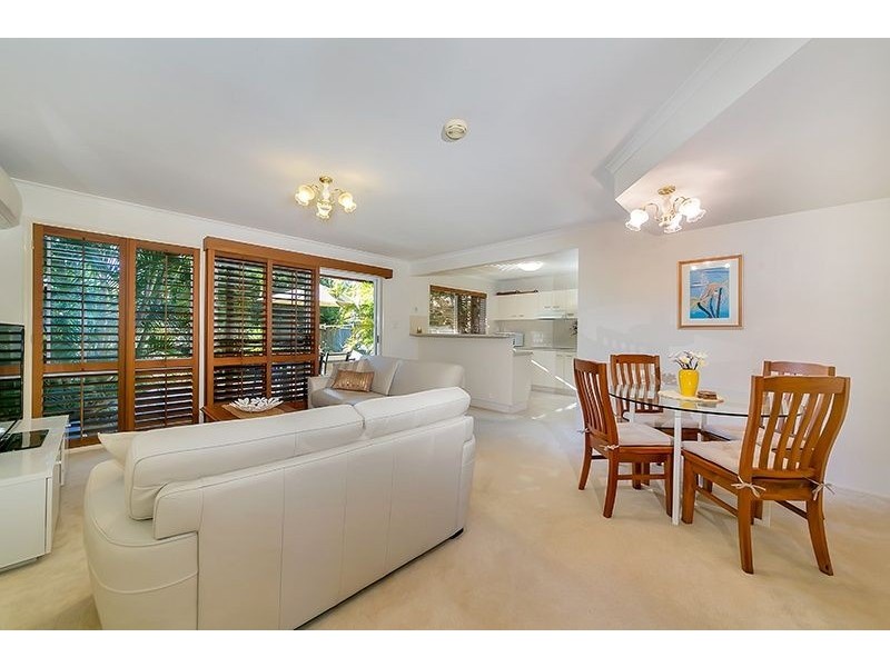 9/302 College Rd, Karana Downs QLD 4306