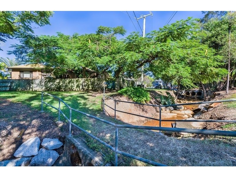 29-31 Whitley St, Mount Gravatt East QLD 4122