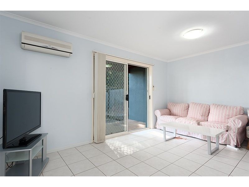 10/215 Creek Rd, Mount Gravatt East QLD 4122