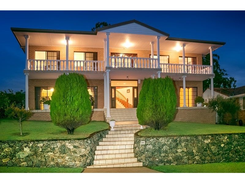 5 Faringdon Street, Robertson QLD 4109