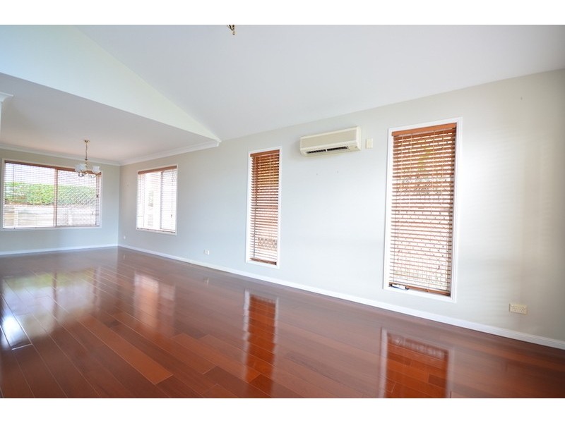 35 Piccadilly Place, Carindale QLD 4152