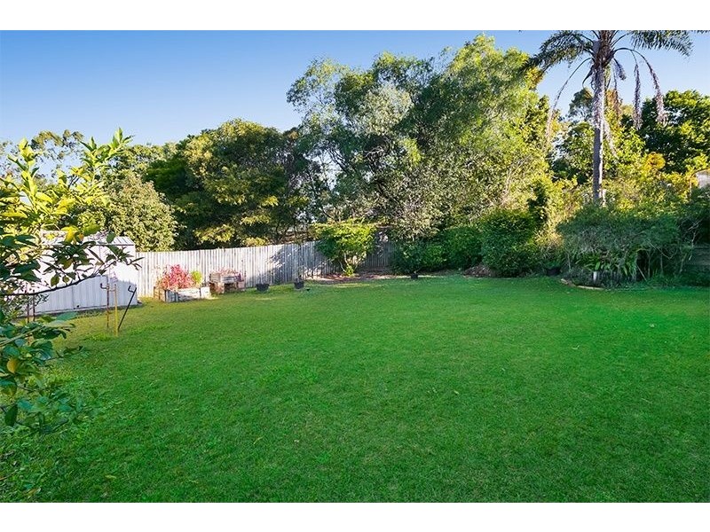 59 Wisteria Cr, Mount Gravatt East QLD 4122