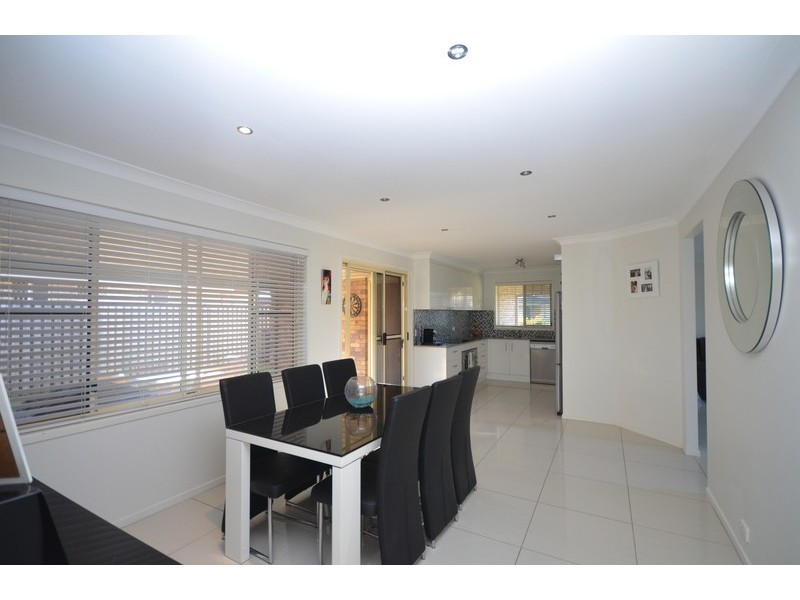 10 Cloverbrook Place, Carina QLD 4152