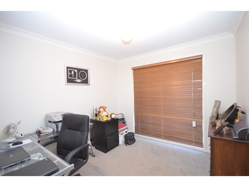 10 Cloverbrook Place, Carina QLD 4152