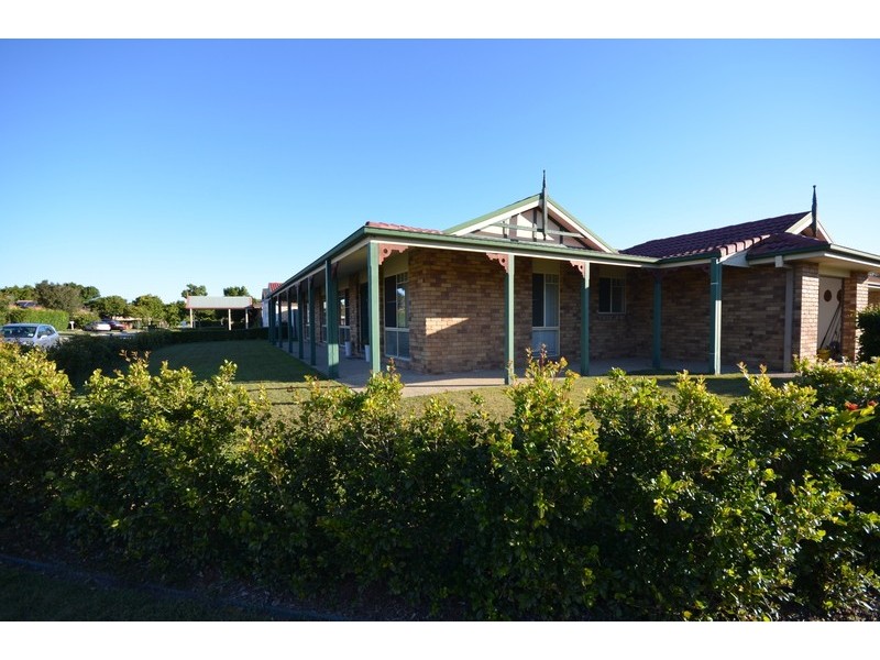 10 Cloverbrook Place, Carina QLD 4152