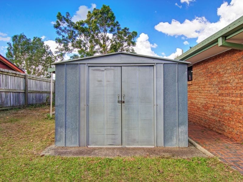 97 Vansittart Rd, Regents Park QLD 4118