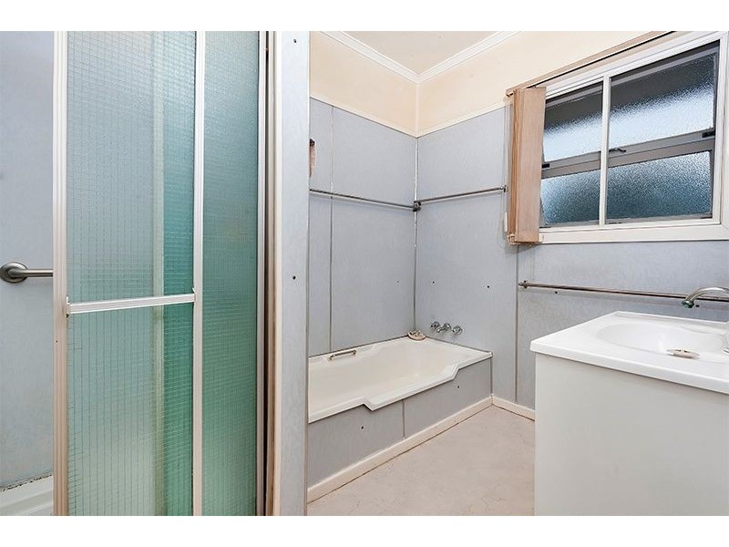 Holland Park West QLD 4121