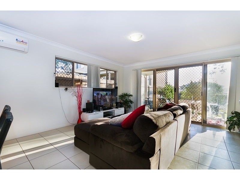 2/2 Grandly St, Doolandella QLD 4077