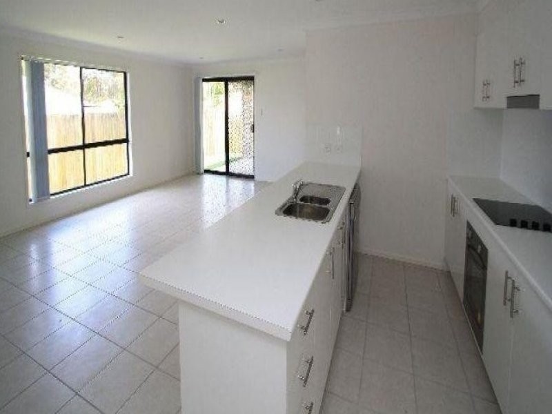 17 Prestige Drive, Marsden QLD 4132