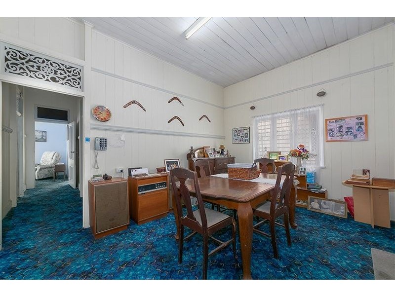 34 Ellis Street, Greenslopes QLD 4120
