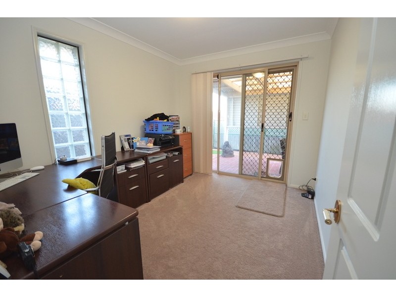 23 Strathairlie Sq, Macgregor QLD 4109