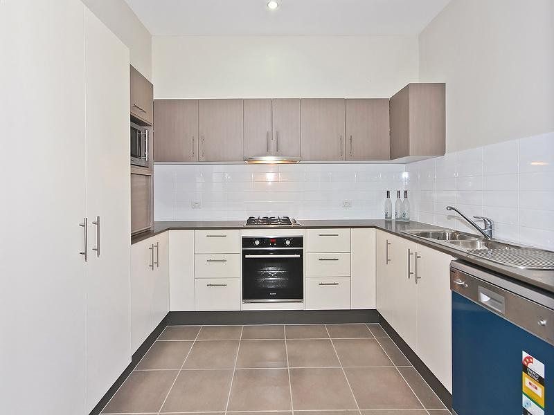 4/17 Berrima St, Wynnum QLD 4178