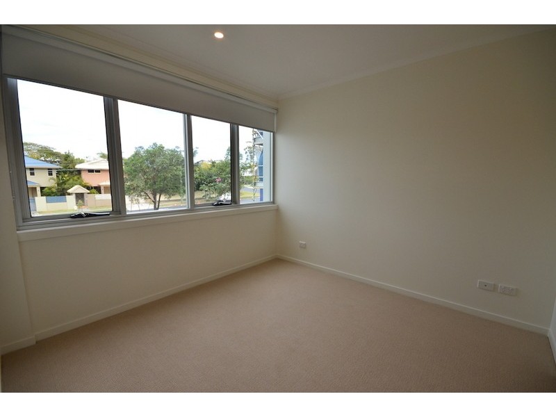 121/986 Wynnum Rd, Cannon Hill QLD 4170