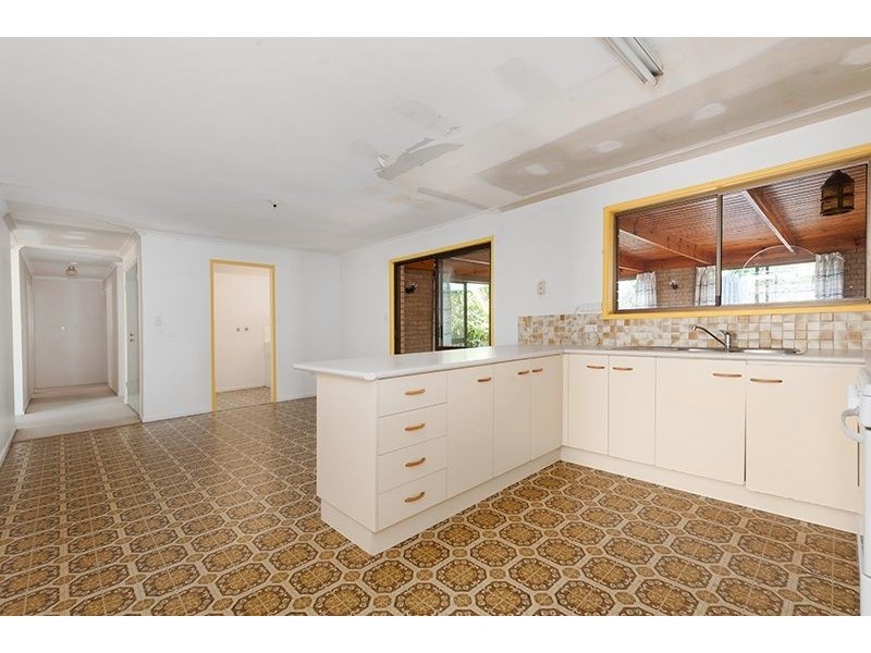 59 Stackpole St, Wishart QLD 4122