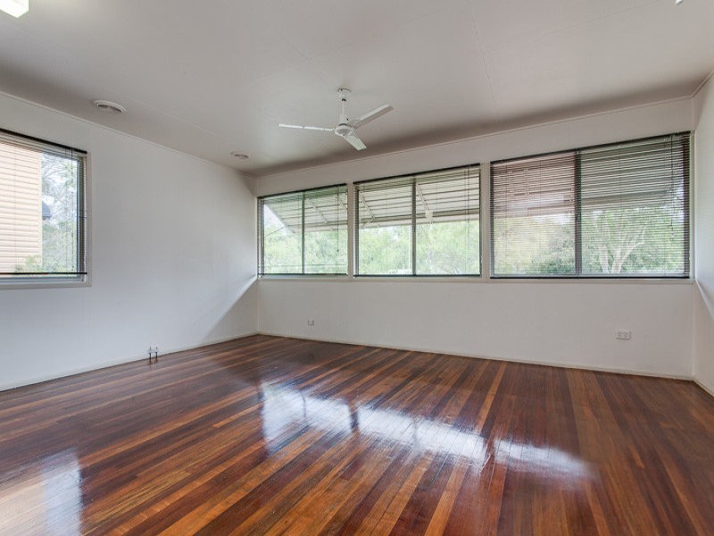 10 St George St, Kuraby QLD 4112