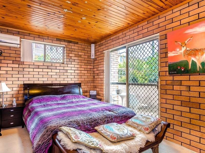 14 Carnoustie St, Macgregor QLD 4109