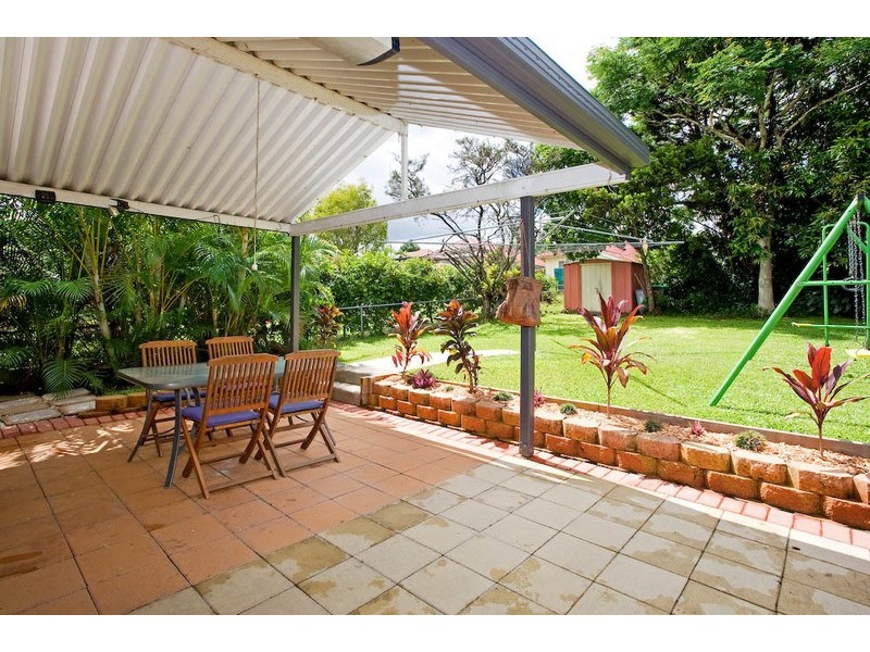 49 Invermore St, Mount Gravatt East QLD 4122