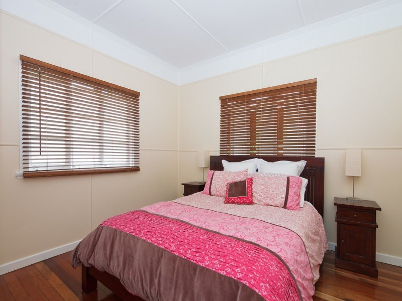 114 Lumley St, Upper Mount Gravatt QLD 4122