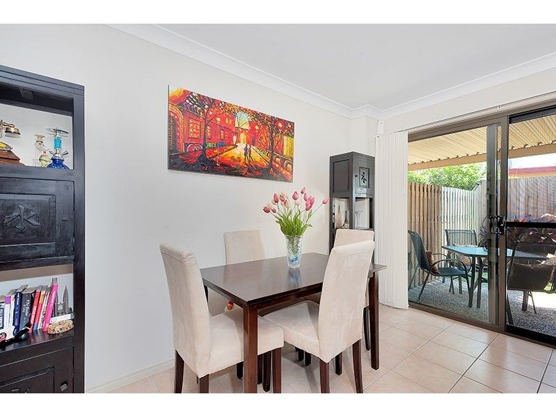 4/20 Calonne St, Upper Mount Gravatt QLD 4122