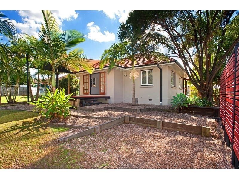 19 Queensway St, Upper Mount Gravatt QLD 4122