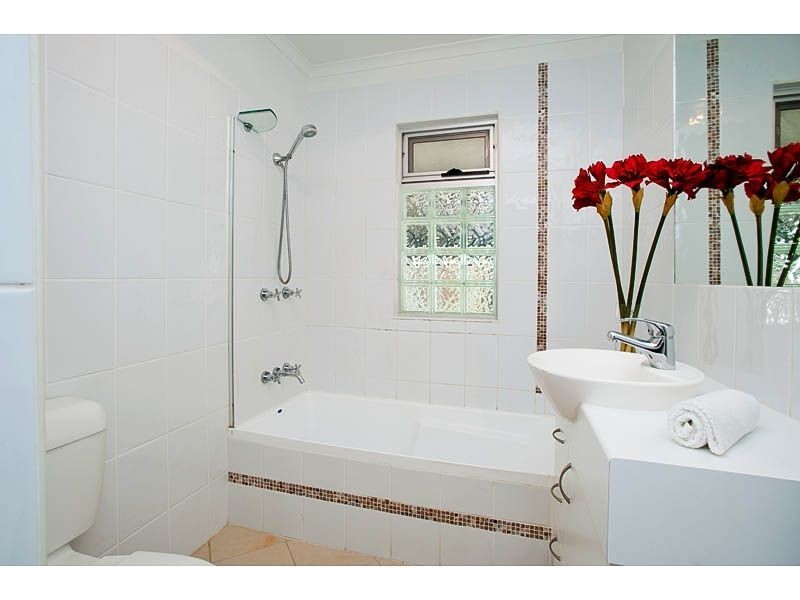 19 Queensway St, Upper Mount Gravatt QLD 4122