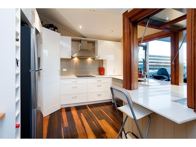 38 HEADFORT ST, Greenslopes QLD 4120