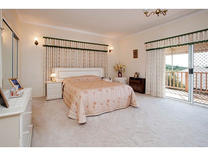 5 Styphelia Street, Mount Gravatt East QLD 4122