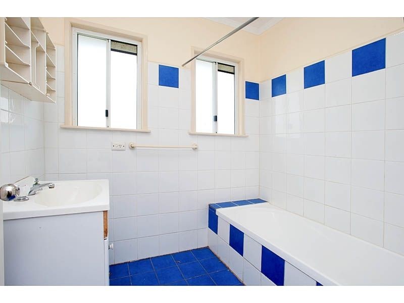 4 Goomerah Street, Mount Gravatt East QLD 4122