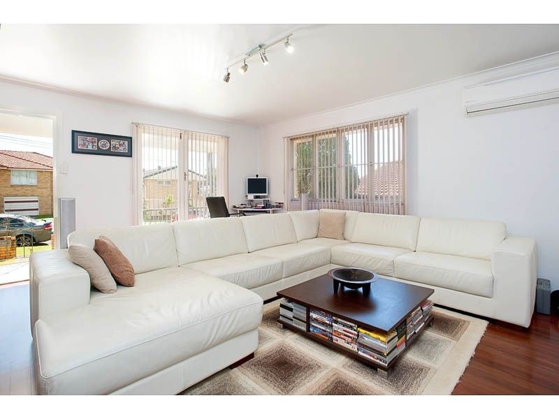 29 Balloch Street, Wishart QLD 4122